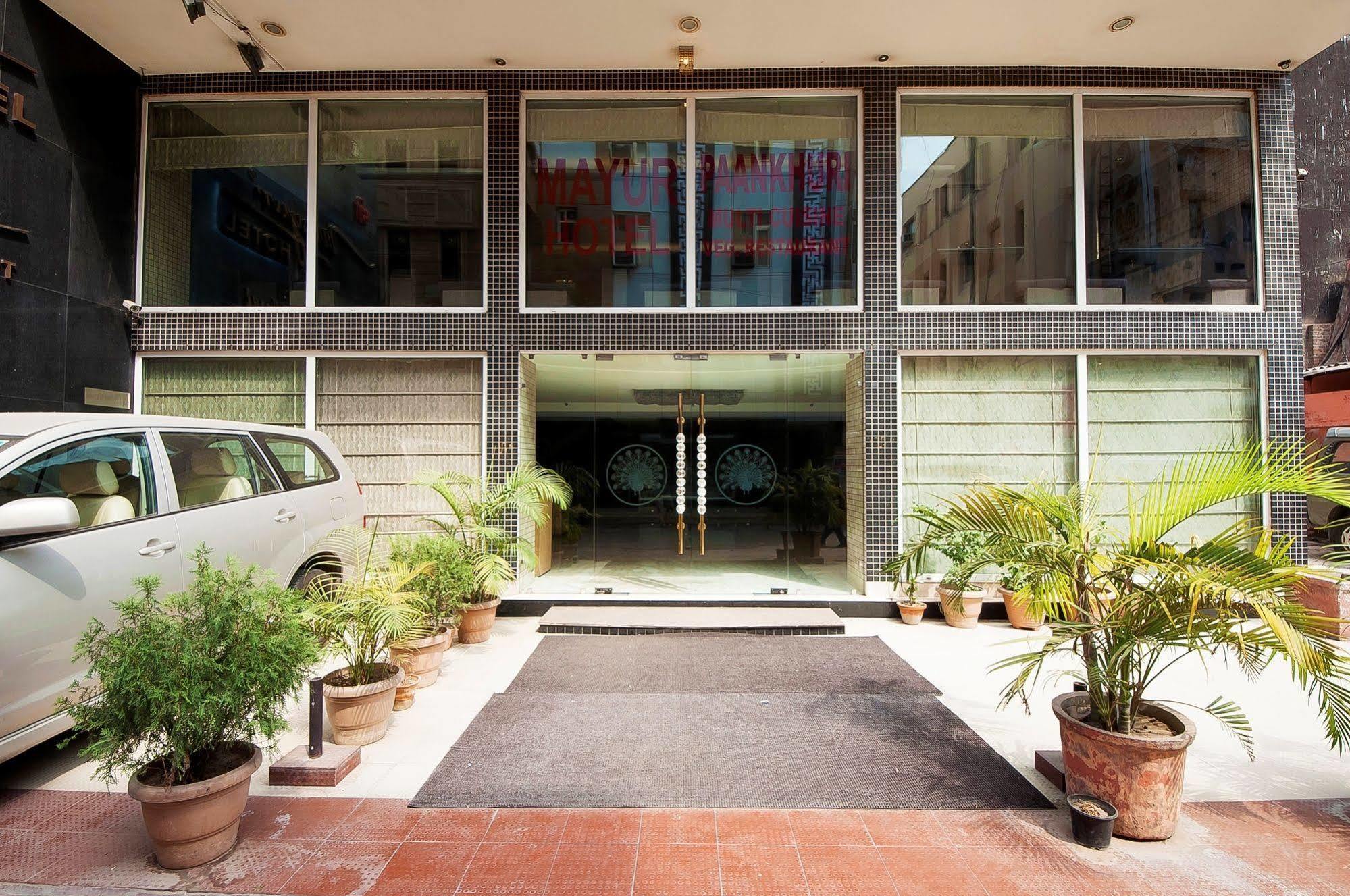 Mayur Hotel New Delhi Bagian luar foto